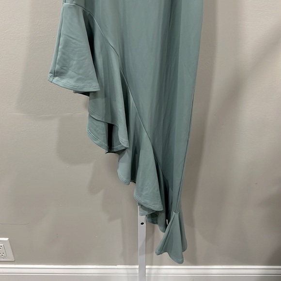 Susana Monaco tube asymmetrical ruffle dress celadon - Picture 4 of 7
